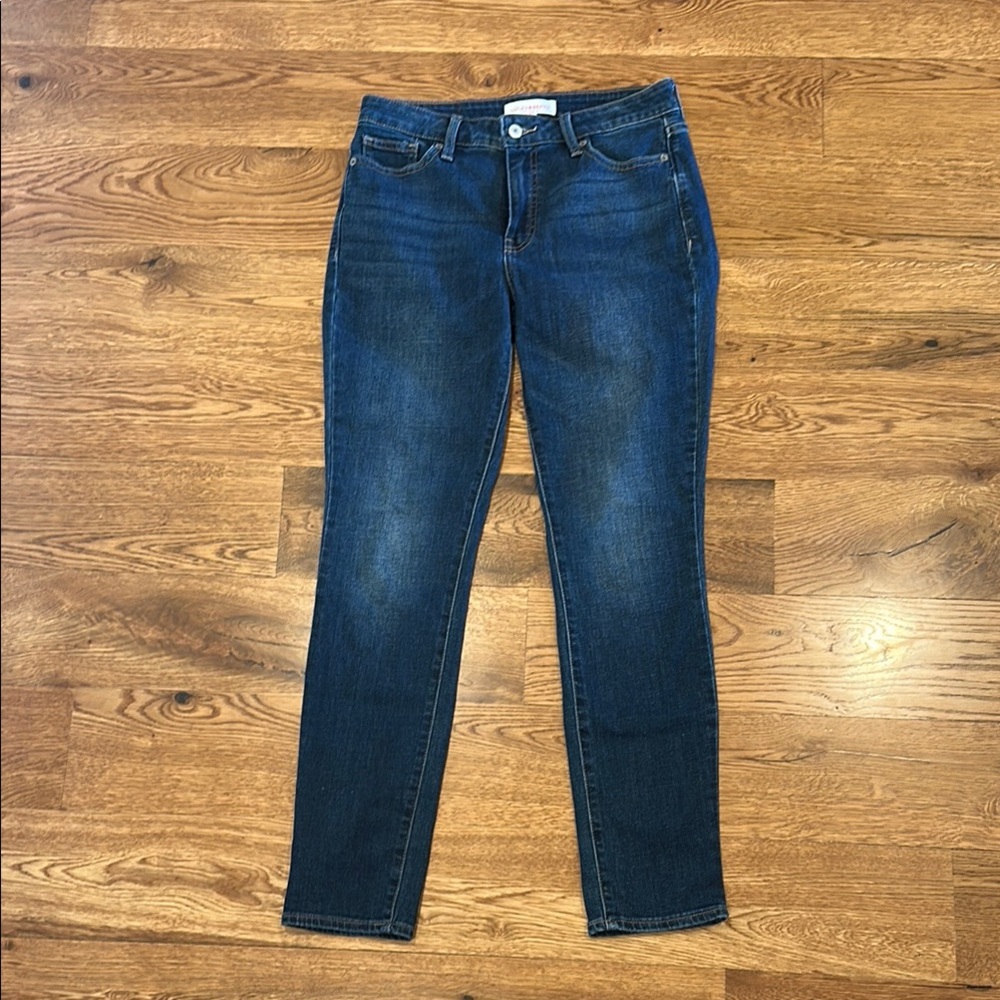 Lucky Brand Blue Skinny Jeans with Rich Indigo Hue